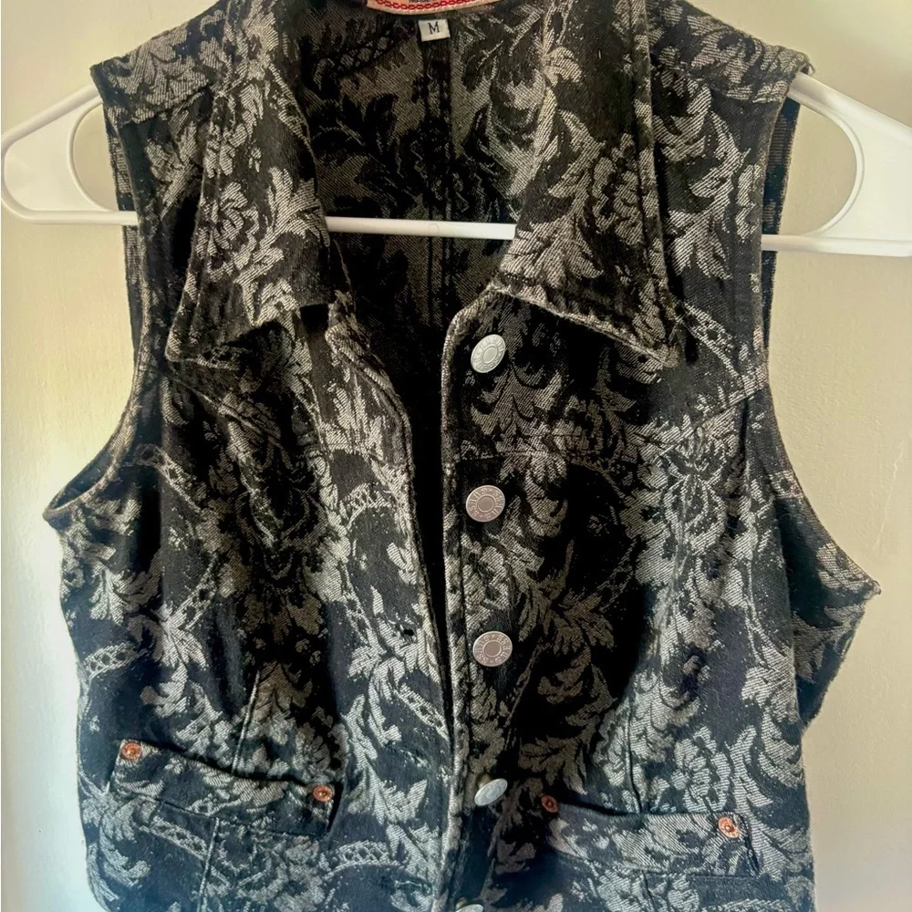 Vintage Guess Black and Gray Floral vest
